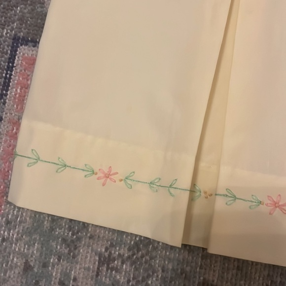 Proper Peony Floral Trim Pleat Dress - Picture 5 of 10